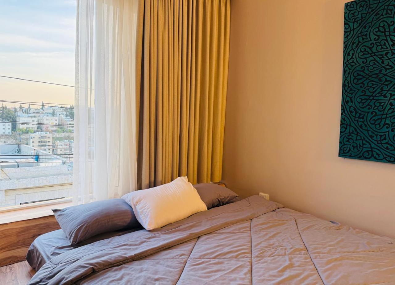 Beit Ahlan Hotel Amman Buitenkant foto
