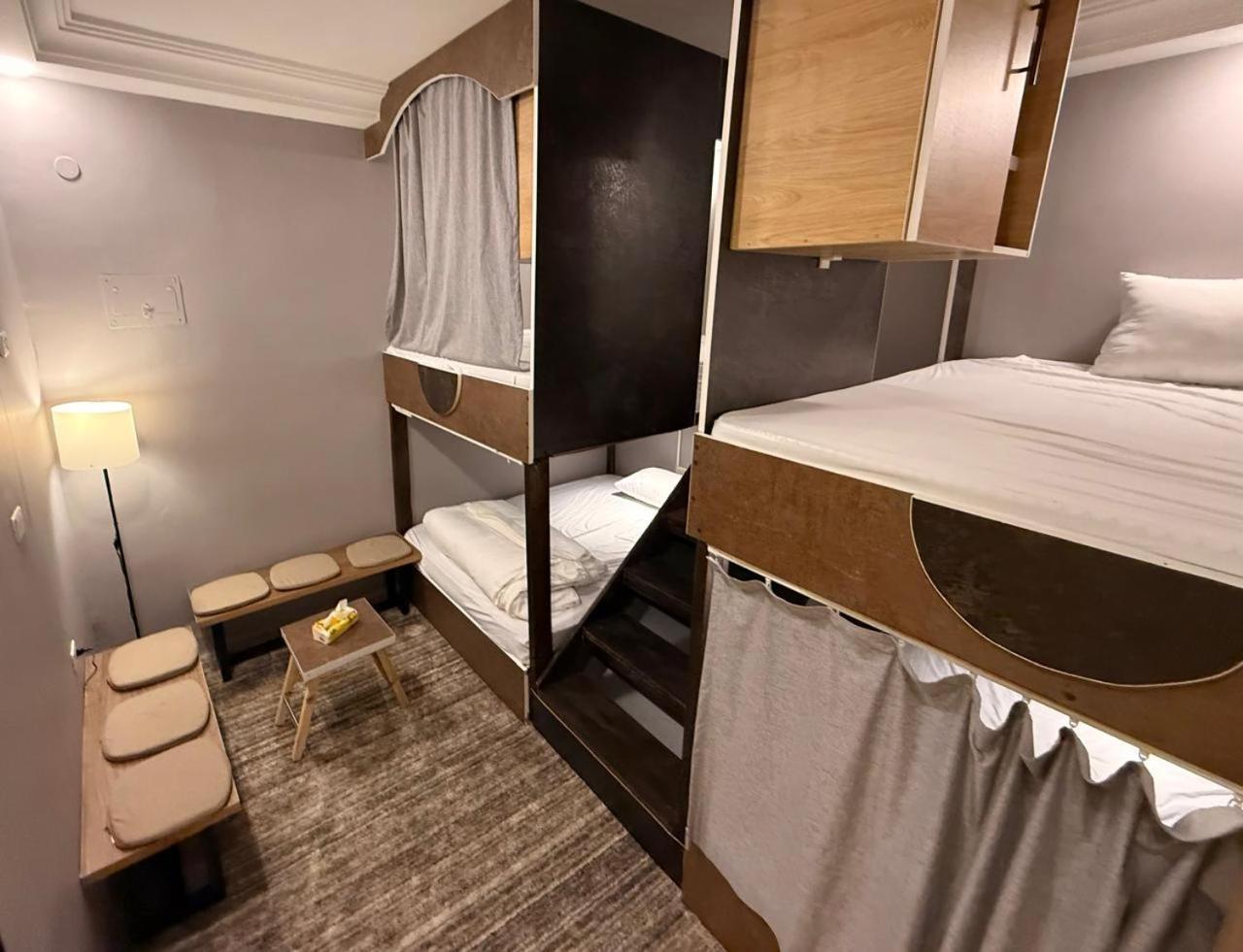 Beit Ahlan Hotel Amman Buitenkant foto