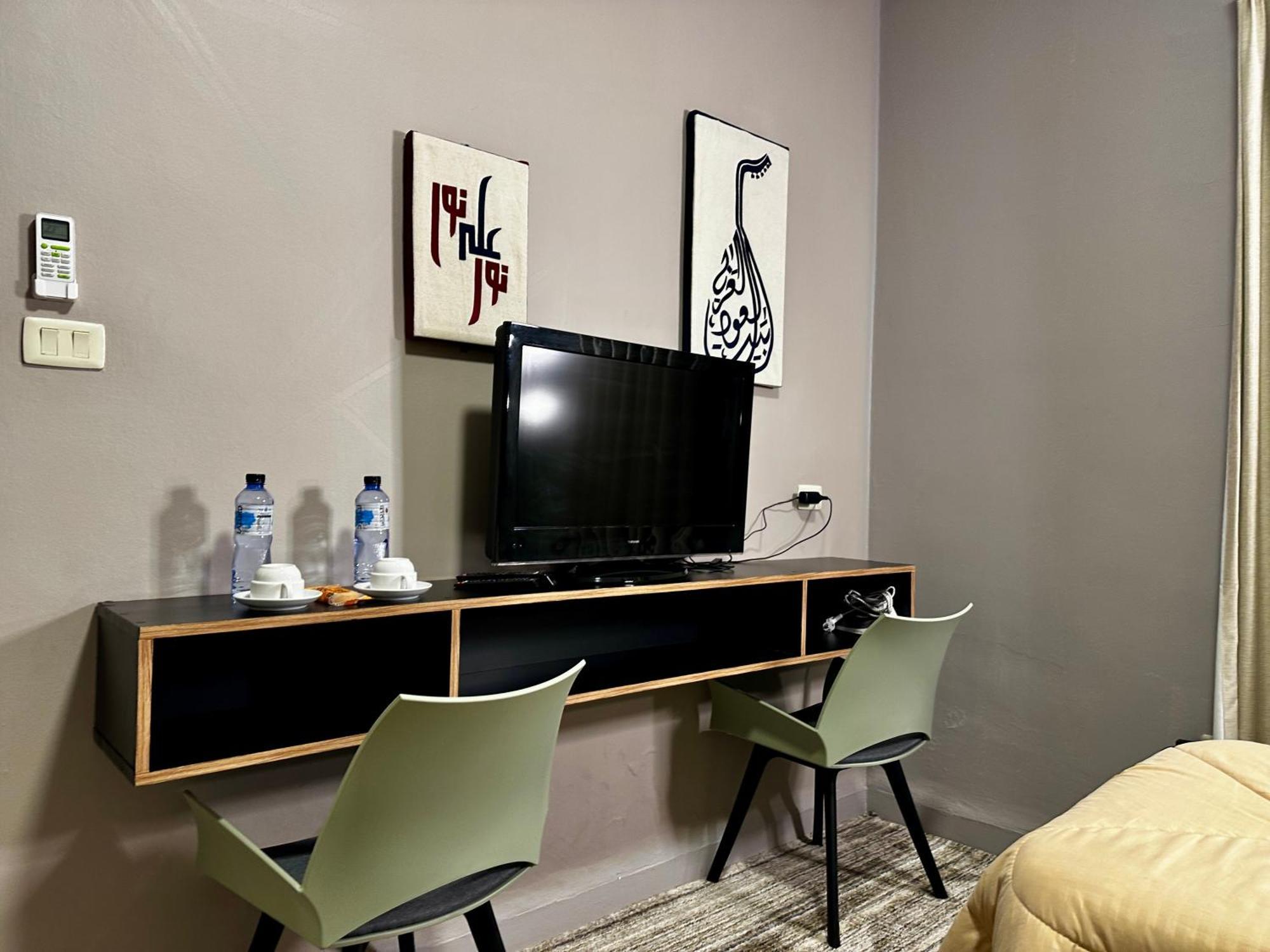 Beit Ahlan Hotel Amman Buitenkant foto
