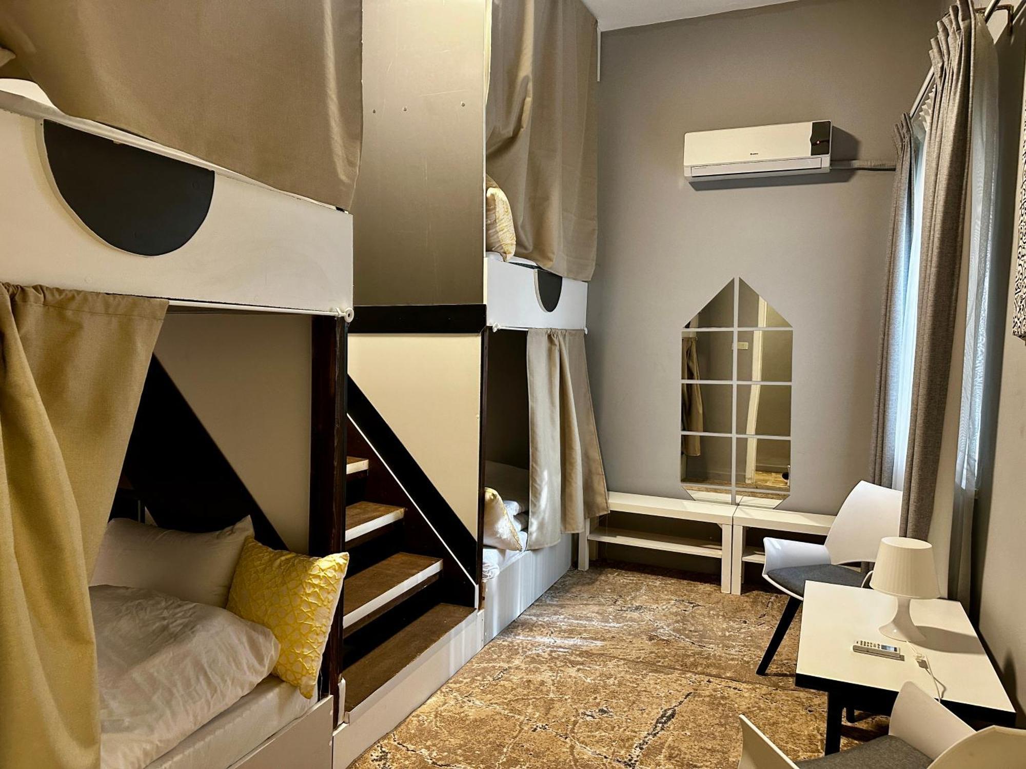 Beit Ahlan Hotel Amman Buitenkant foto